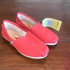 Toms Coral Canvas Slip On Shoes